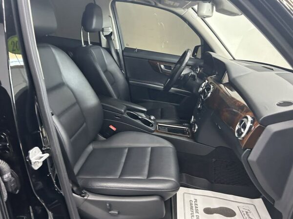 2013 Mercedes-Benz GLK-Class GLK 350 4MATIC - Image 26