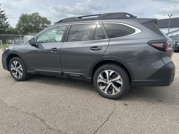 2021 Subaru Outback Crossover Limited AWD