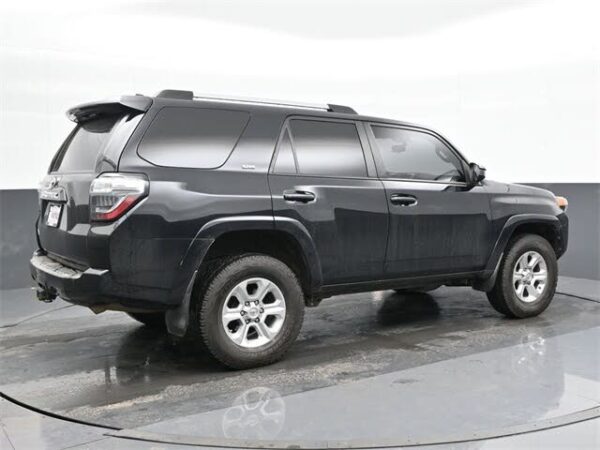 2019 Toyota 4Runner SR5 4WD - Image 33