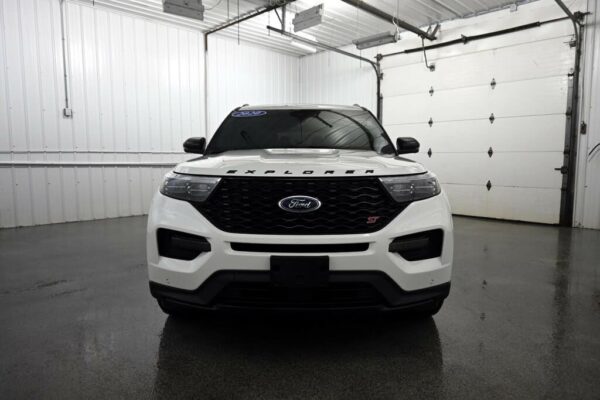 2020 Ford Explorer ST AWD - Image 28