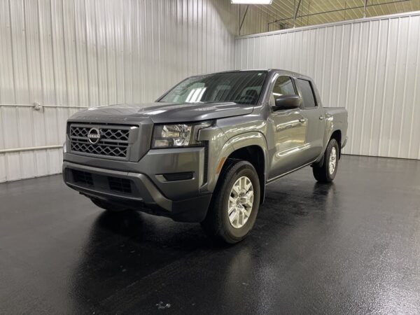 2022 Nissan Frontier SV Crew Cab 4WD