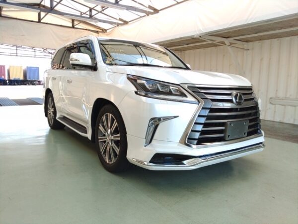 2017 LEXUS LX