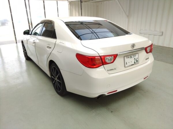 2010 TOYOTA MARK X - Image 6